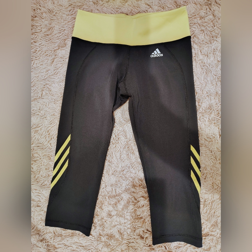 Adidas Climalite Leggings in Black with Yellow Stripes